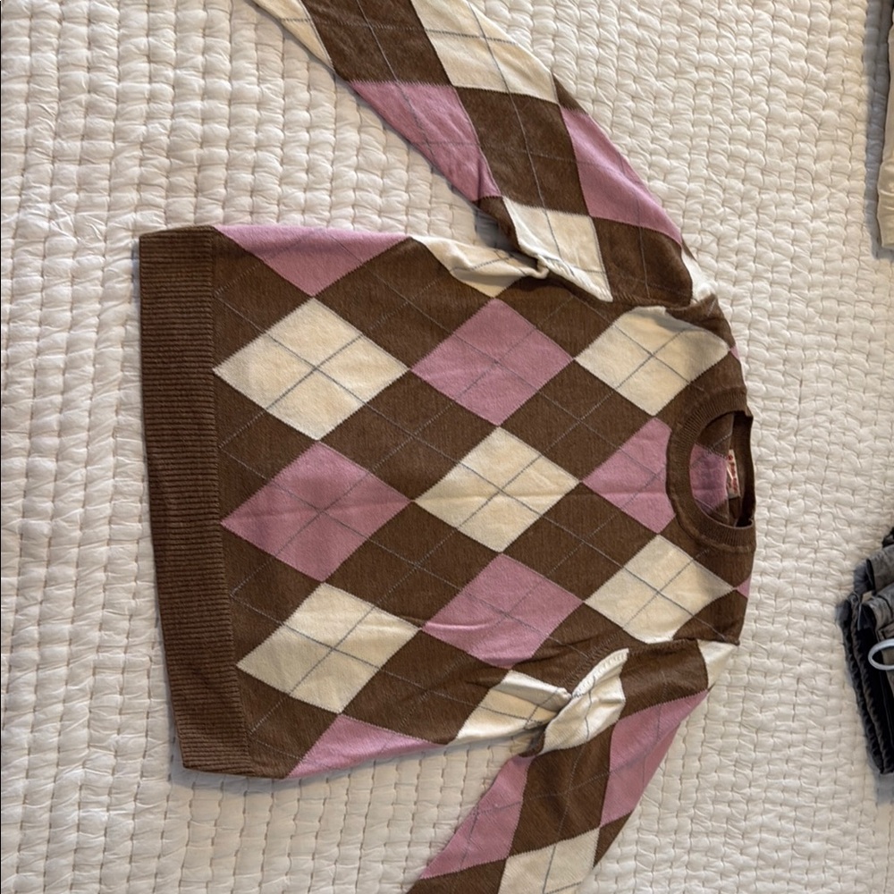 Brooks Brothers Sweater in Brown, Pink, and Cream